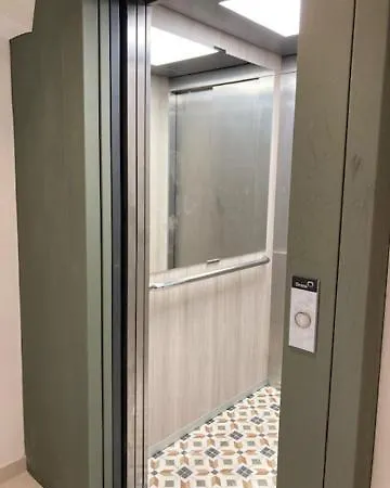招待所 Borras